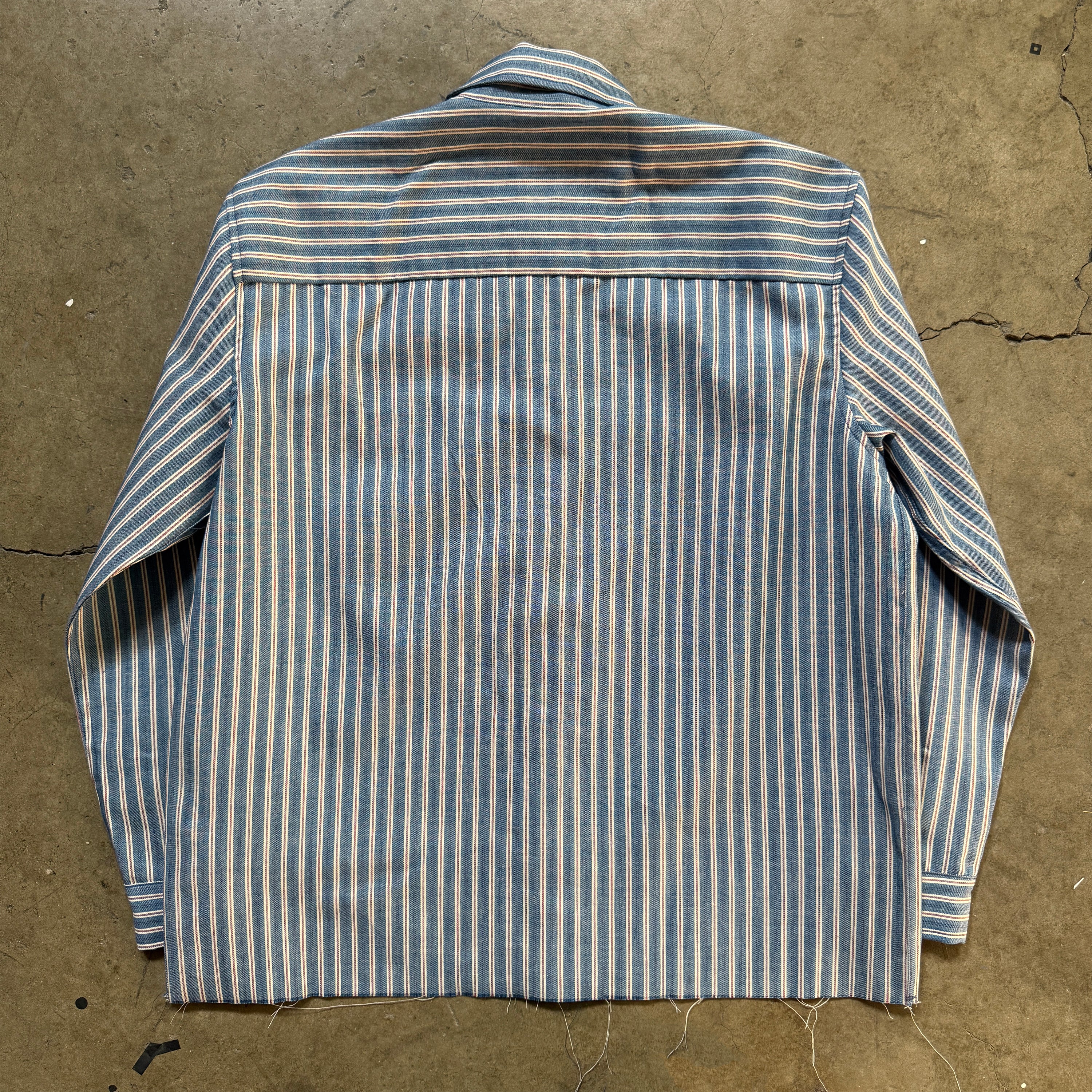 Vintage Corazón Button Up