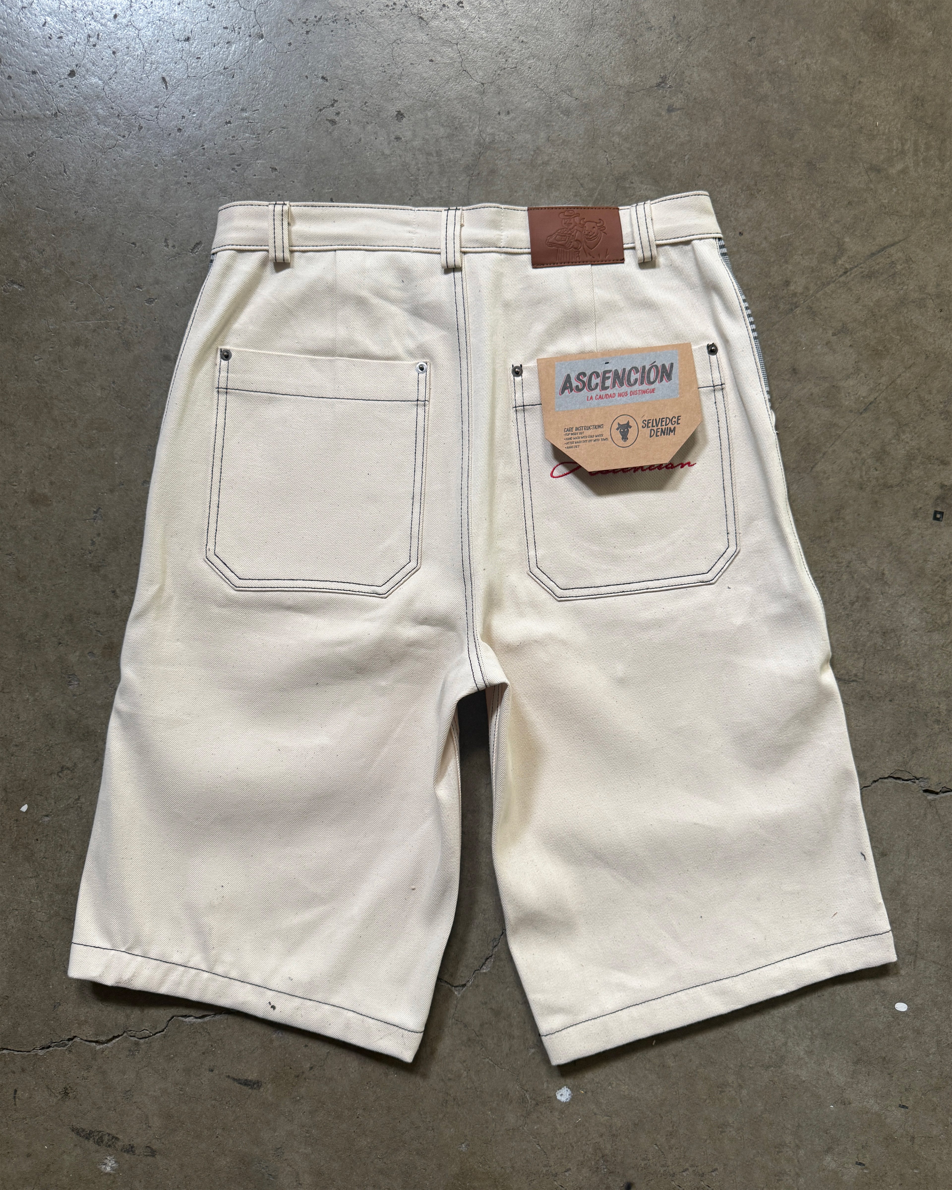 Natural Big Cowboy Jorts