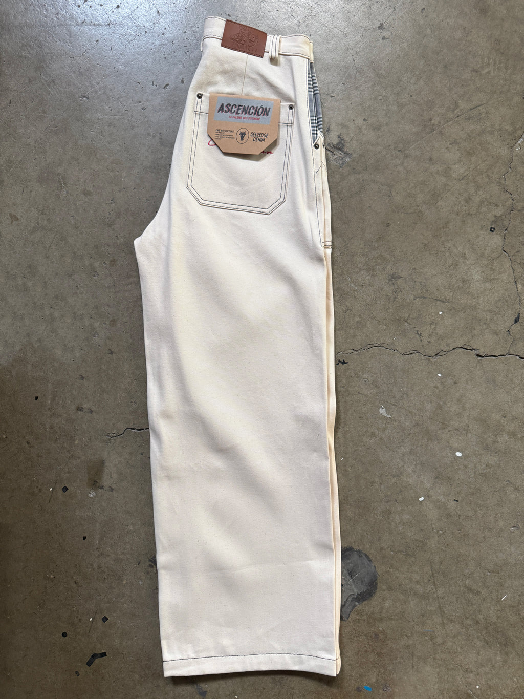 Natural Big Cowboy Pants